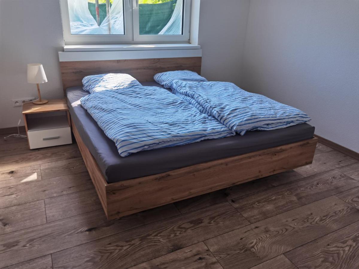 Sunset House Piestany Cervena Veza Apartment Banka Ngoại thất bức ảnh