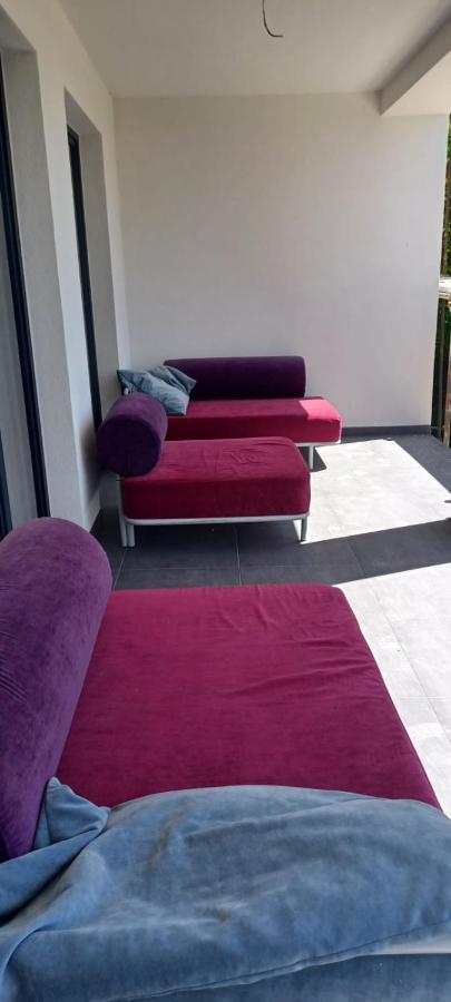 Sunset House Piestany Cervena Veza Apartment Banka Ngoại thất bức ảnh